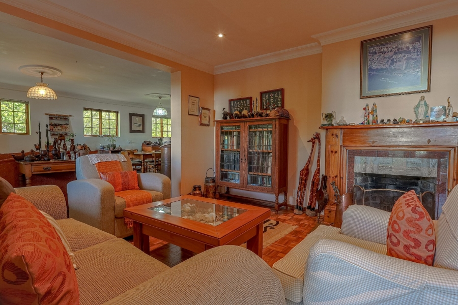 5 Bedroom Property for Sale in Belvidere Estate Western Cape